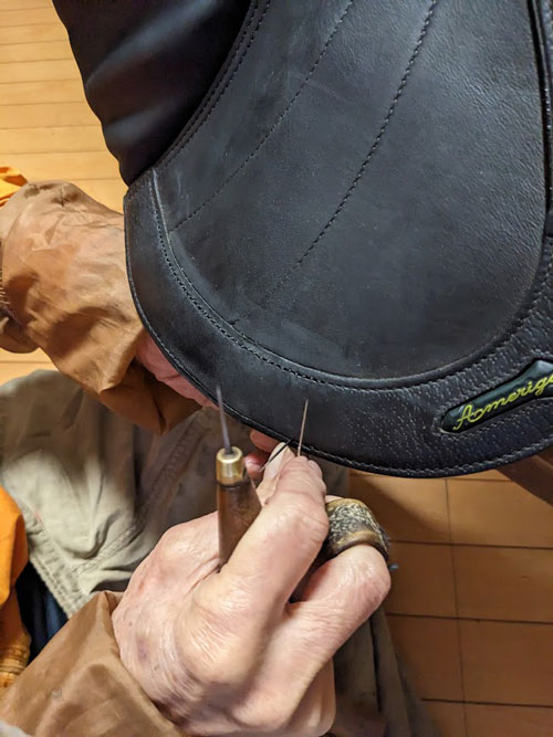 馬具の修理
